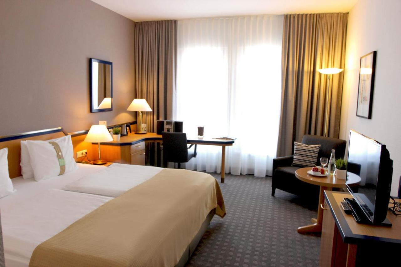 Hi Hotel International Hamburg Room photo